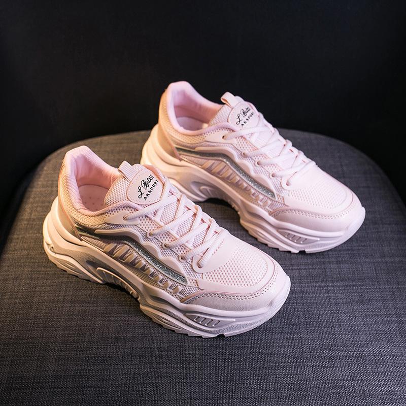 Women's breathable sneakers