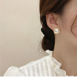 High Grade Earrings: French Korean Style Vintage Pearl