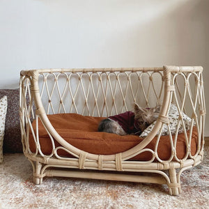Handmade Rattan Bed Sofa For Dogs